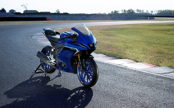 Verleihmotorrad Yamaha R125 vom Händler Motorpark Schrembs - Bild 14 Verleihmotorrad Yamaha R125 vom Händler Motorpark Schrembs - Bild 14