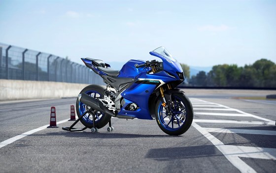 Verleihmotorrad Yamaha R125 vom Händler Motorpark Schrembs - Bild 4 Verleihmotorrad Yamaha R125 vom Händler Motorpark Schrembs - Bild 4