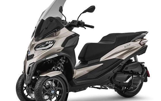 Verleihmotorrad Piaggio MP3 400 vom Händler AUTO- UND MOTORRADHAUS BORCHARDT GmbH - Bild 4 Verleihmotorrad Piaggio MP3 400 vom Händler AUTO- UND MOTORRADHAUS BORCHARDT GmbH - Bild 4