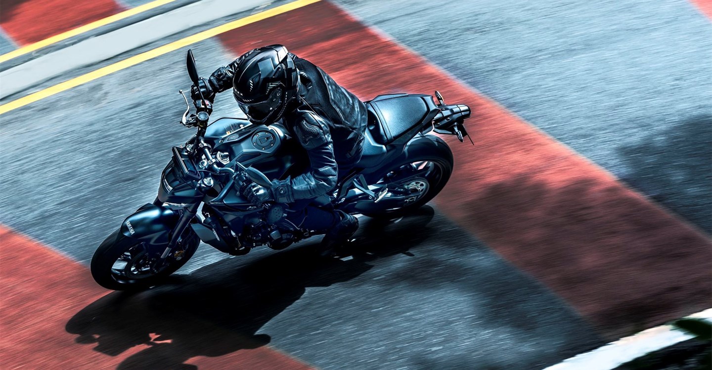 Verleihmotorrad Yamaha MT-09 Y-AMT vom Händler Motorrad Dirnberger GmbH & Co. KG