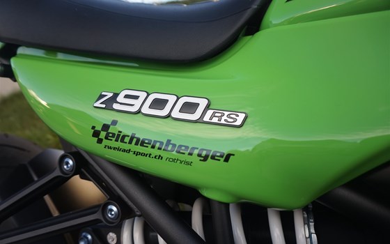 Verleihmotorrad Kawasaki Z900 RS vom Händler Eichenberger Zweirad-Sport - Bild 10 Verleihmotorrad Kawasaki Z900 RS vom Händler Eichenberger Zweirad-Sport - Bild 10