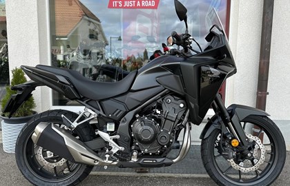 Leihmotorrad Honda NX500