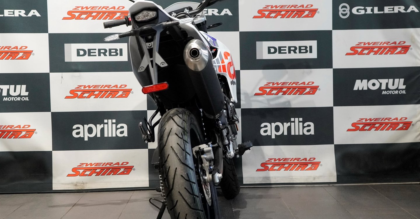 Verleihmotorrad Aprilia SX 125 vom Händler Zweirad Schira Inh. Uwe Schütze e.K.