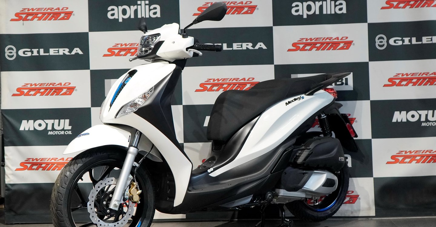 Verleihmotorrad Piaggio Medley 125 vom Händler Zweirad Schira Inh. Uwe Schütze e.K.