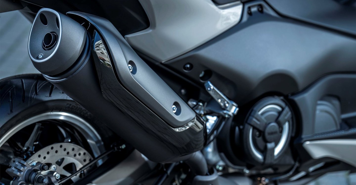 Verleihmotorrad Yamaha TMAX Tech MAX vom Händler Zweirad Center Gawelleck