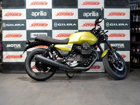 Moto Guzzi V7 Sport