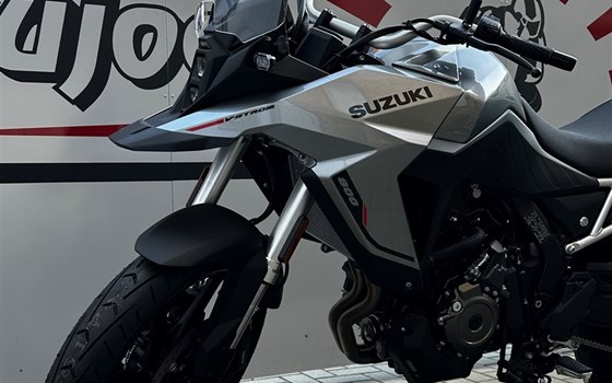Verleihmotorrad Suzuki V-Strom 800 vom Händler Motorrad Naujocks - Bild 3