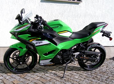 Ninja 500 SE