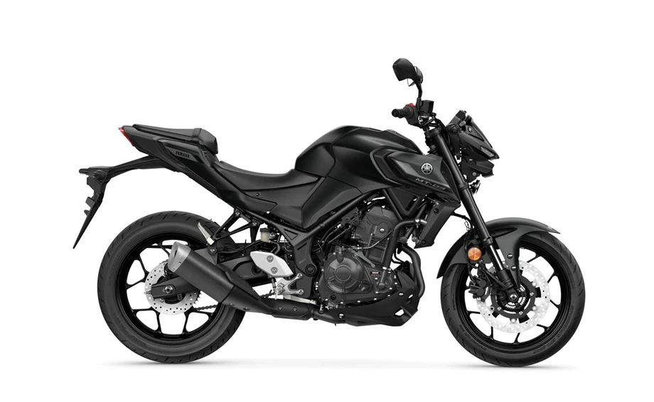 Verleihmotorrad Yamaha MT-03 vom Händler MotoYama GmbH Bild 11: Verleihmotorrad Yamaha MT-03 vom Händler MotoYama GmbH