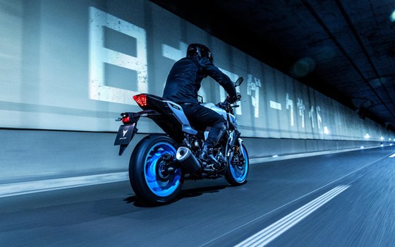 Verleihmotorrad Yamaha MT-03 vom Händler MotoYama GmbH - Bild 9 Verleihmotorrad Yamaha MT-03 vom Händler MotoYama GmbH - Bild 9