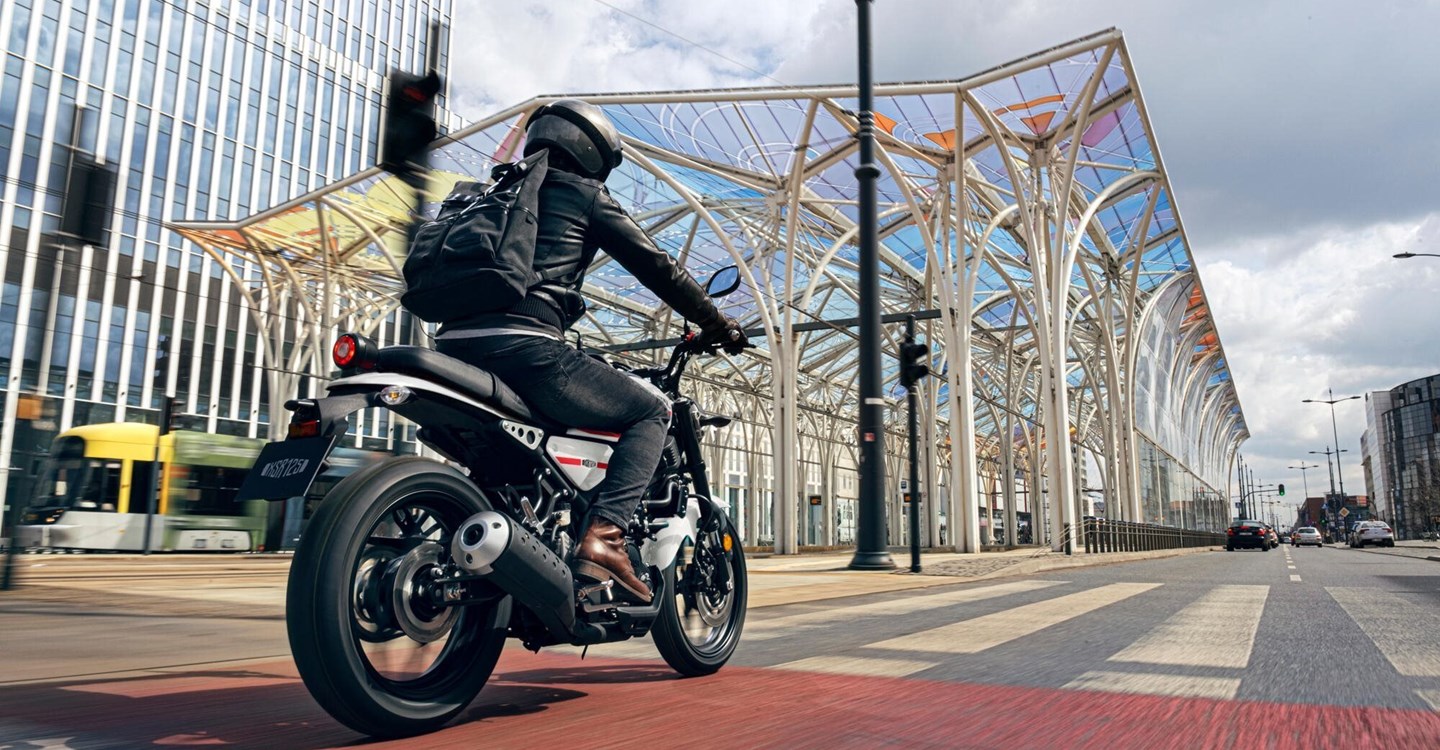 Verleihmotorrad Yamaha XSR125 vom Händler Zweirad Center Gawelleck