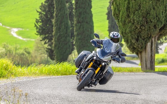 Verleihmotorrad Yamaha Tracer 7 GT vom Händler MotoYama GmbH - Bild 17 Verleihmotorrad Yamaha Tracer 7 GT vom Händler MotoYama GmbH - Bild 17