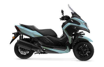 Leihmotorrad Yamaha Tricity 300