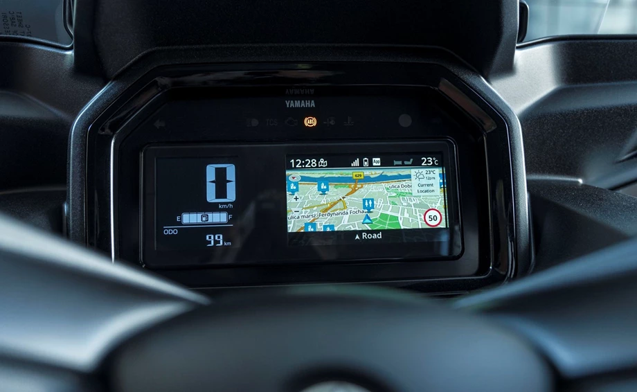 Verleihmotorrad Yamaha XMAX 300 Tech MAX+ vom Händler MotoYama GmbH Bild 10: Verleihmotorrad Yamaha XMAX 300 Tech MAX+ vom Händler MotoYama GmbH