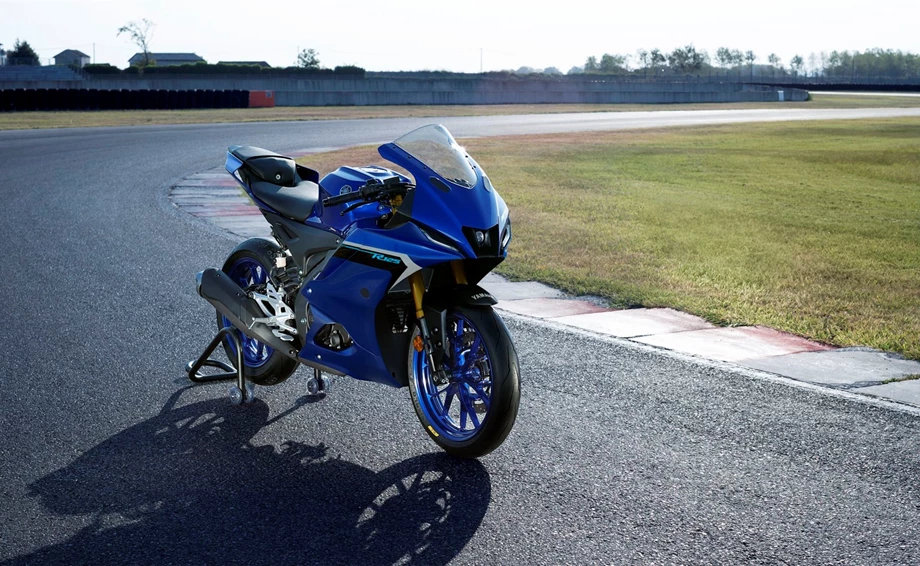 Verleihmotorrad Yamaha R125 vom Händler MotoYama GmbH Bild 14: Verleihmotorrad Yamaha R125 vom Händler MotoYama GmbH