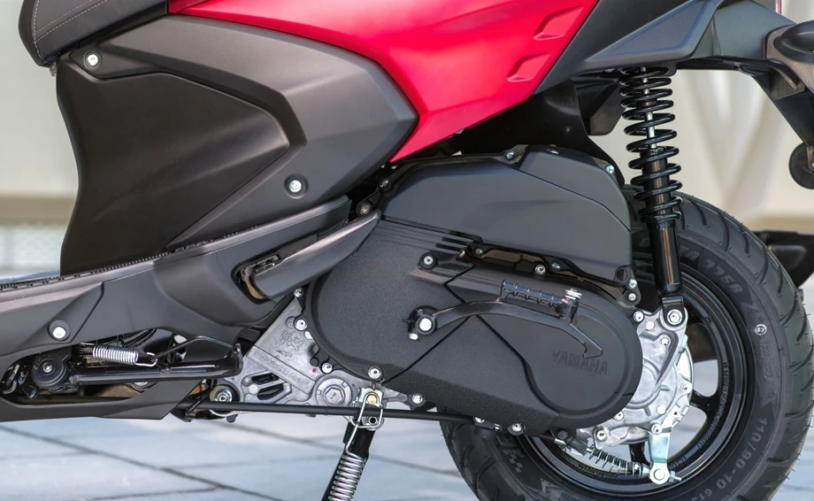 Verleihmotorrad Yamaha RayZR vom Händler MotoYama GmbH Bild 12: Verleihmotorrad Yamaha RayZR vom Händler MotoYama GmbH