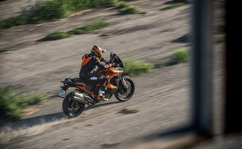 Verleihmotorrad KTM 1290 Super Adventure S vom Händler MotoYama GmbH Bild 16: Verleihmotorrad KTM 1290 Super Adventure S vom Händler MotoYama GmbH