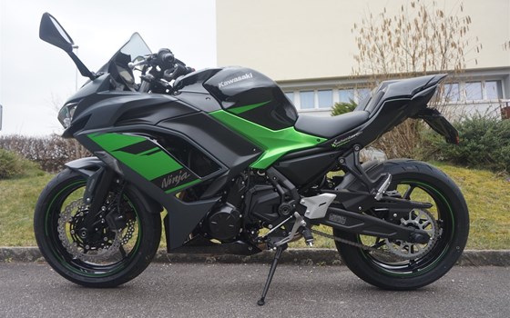 Verleihmotorrad Kawasaki Ninja 650 vom Händler Eichenberger Zweirad-Sport - Bild 8 Verleihmotorrad Kawasaki Ninja 650 vom Händler Eichenberger Zweirad-Sport - Bild 8