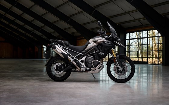 Verleihmotorrad Triumph Tiger 1200 Rally PRO vom Händler Triumph Wien Süd - Sonnleitner Wien GmbH - Bild 3 Verleihmotorrad Triumph Tiger 1200 Rally PRO vom Händler Triumph Wien Süd - Sonnleitner Wien GmbH - Bild 3