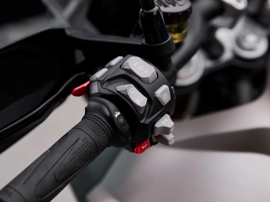 Verleihmotorrad Triumph Tiger 1200 Rally PRO vom Händler Triumph Wien Süd - Sonnleitner Wien GmbH Bild 7: Verleihmotorrad Triumph Tiger 1200 Rally PRO vom Händler Triumph Wien Süd - Sonnleitner Wien GmbH