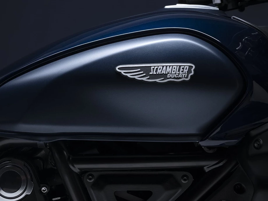 Verleihmotorrad Ducati Scrambler Nightshift vom Händler Ducati Hamburg  Bild 6: Verleihmotorrad Ducati Scrambler Nightshift vom Händler Ducati Hamburg