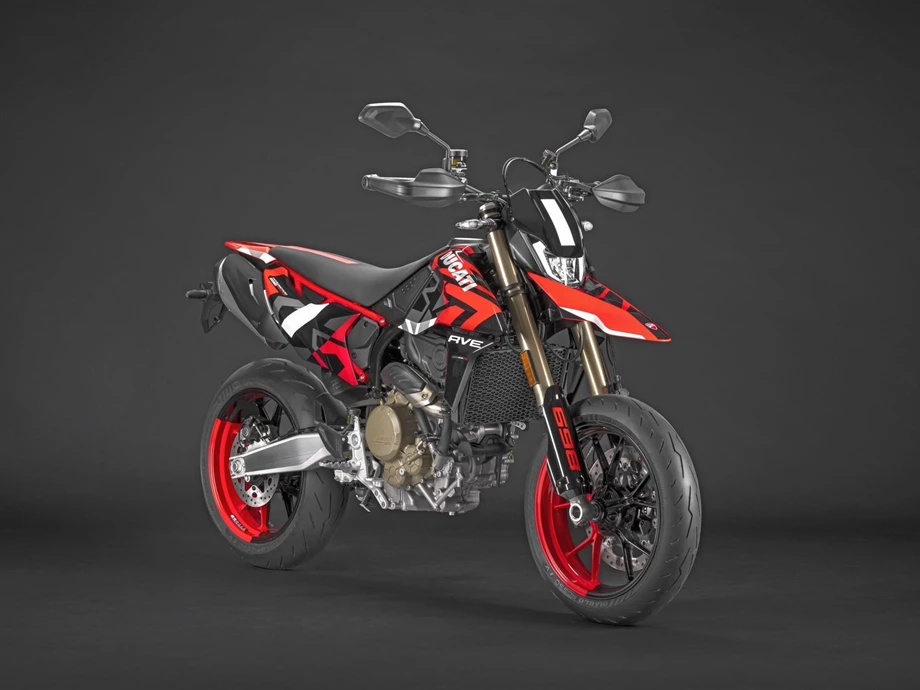 Verleihmotorrad Ducati Hypermotard 698 Mono RVE vom Händler Ducati Hamburg  Bild 17: Verleihmotorrad Ducati Hypermotard 698 Mono RVE vom Händler Ducati Hamburg