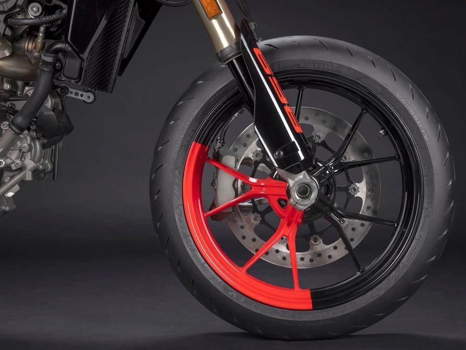 Verleihmotorrad Ducati Hypermotard 698 Mono RVE vom Händler Ducati Hamburg  Bild 23: Verleihmotorrad Ducati Hypermotard 698 Mono RVE vom Händler Ducati Hamburg