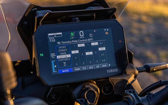 Verleihmotorrad Yamaha Tracer 9 GT+ Y-AMT vom Händler Zweirad Center Gawelleck - Bild 6