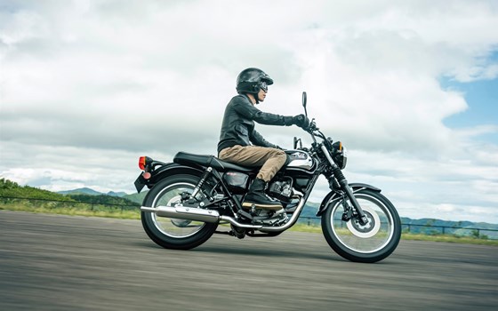 Verleihmotorrad Kawasaki Meguro S1 vom Händler Fahrzeughaus Teuscher - Bild 10 Verleihmotorrad Kawasaki Meguro S1 vom Händler Fahrzeughaus Teuscher - Bild 10