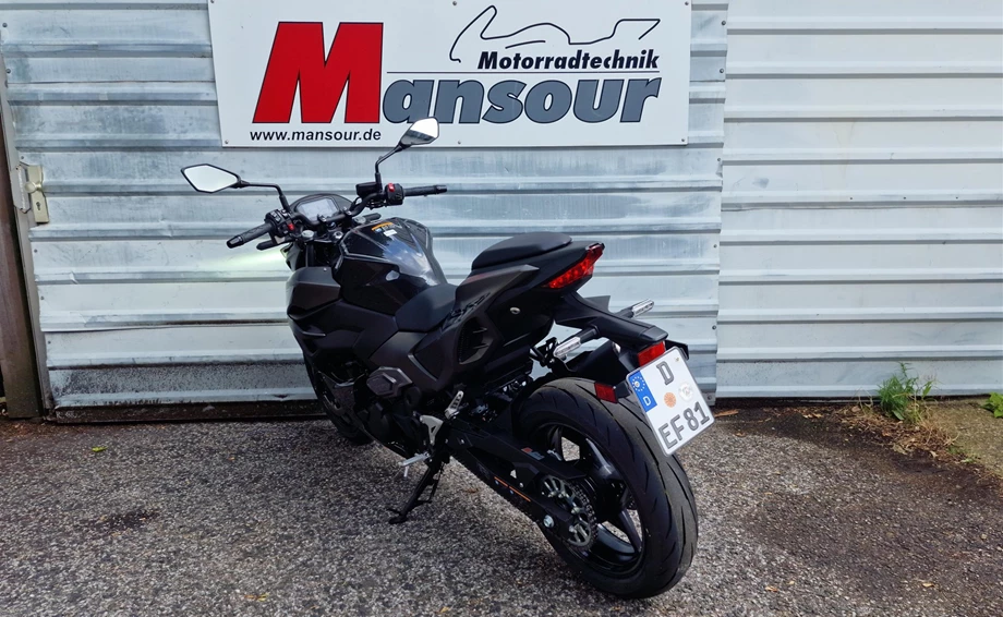 Verleihmotorrad Kawasaki Z7 Hybrid vom Händler Mansour Motorradtechnik Bild 4: Verleihmotorrad Kawasaki Z7 Hybrid vom Händler Mansour Motorradtechnik