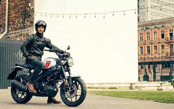 Verleihmotorrad Yamaha XSR125 vom Händler Zibulla KFZ Service GmbH - Bild 9 Verleihmotorrad Yamaha XSR125 vom Händler Zibulla KFZ Service GmbH - Bild 9