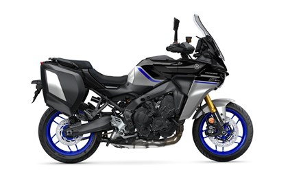 Leihmotorrad Yamaha Tracer 9 GT+ Y-AMT