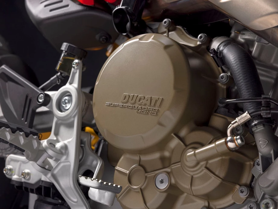 Verleihmotorrad Ducati Hypermotard 698 Mono RVE vom Händler März Motorradhandel GmbH Bild 13: Verleihmotorrad Ducati Hypermotard 698 Mono RVE vom Händler März Motorradhandel GmbH