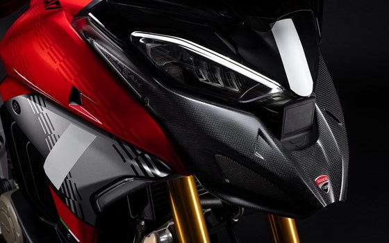 Verleihmotorrad Ducati Multistrada V4 Pikes Peak vom Händler März Motorradhandel GmbH - Bild 9 Verleihmotorrad Ducati Multistrada V4 Pikes Peak vom Händler März Motorradhandel GmbH - Bild 9