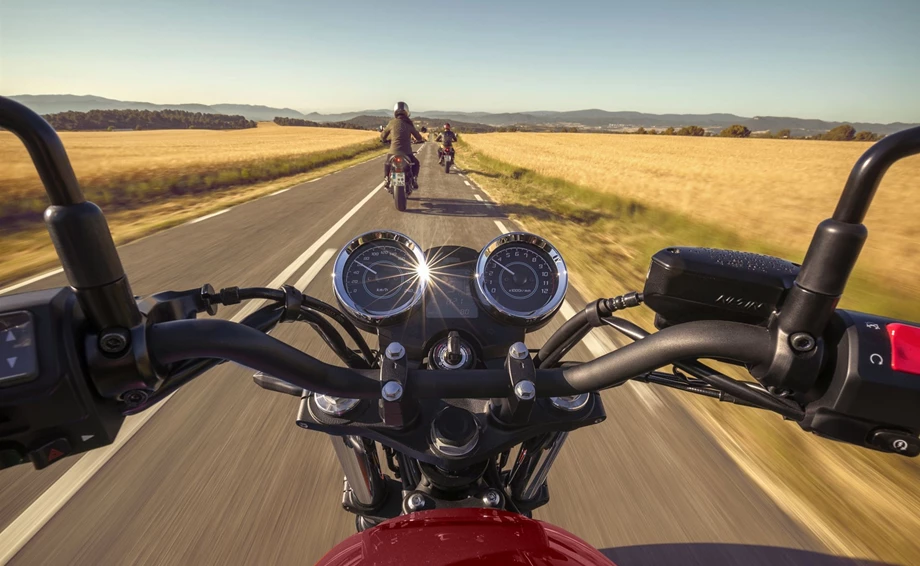 Verleihmotorrad Kawasaki Z650 RS vom Händler Zweirad- Technik Herzog Bild 11: Verleihmotorrad Kawasaki Z650 RS vom Händler Zweirad- Technik Herzog