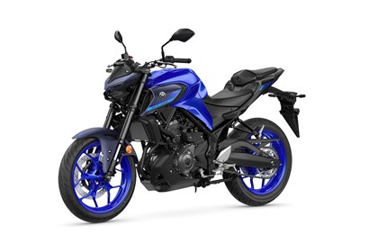 Leihmotorrad Yamaha MT-03