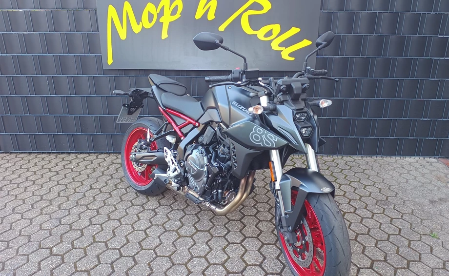 Verleihmotorrad Suzuki GSX-8S vom Händler Mop ´n Roll GmbH Bild 4: Verleihmotorrad Suzuki GSX-8S vom Händler Mop ´n Roll GmbH