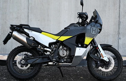 Leihmotorrad Husqvarna Norden 901 Leihmotorrad Husqvarna Norden 901