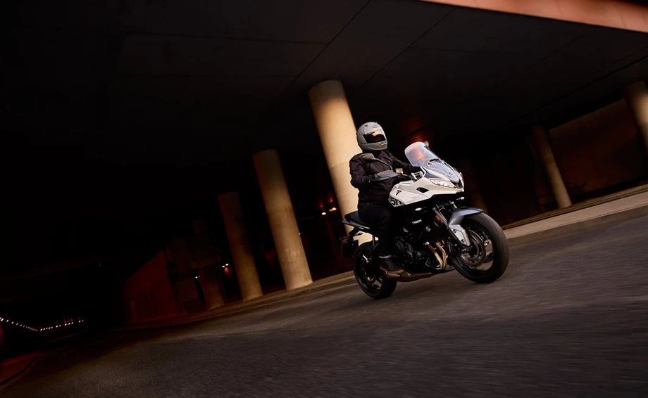 Verleihmotorrad Triumph Tiger Sport 660 vom Händler Motorrad-Shop Kuhnert Bild 8: Verleihmotorrad Triumph Tiger Sport 660 vom Händler Motorrad-Shop Kuhnert
