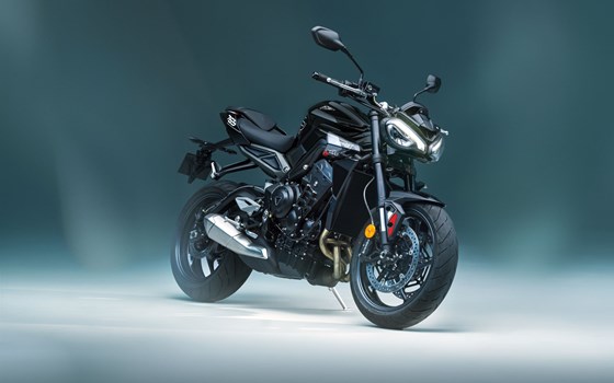 Verleihmotorrad Triumph Street Triple 765 R A2 vom Händler Motorrad-Shop Kuhnert - Bild 11 Verleihmotorrad Triumph Street Triple 765 R A2 vom Händler Motorrad-Shop Kuhnert - Bild 11