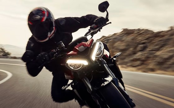 Verleihmotorrad Triumph Street Triple 765 RS vom Händler Motorrad-Shop Kuhnert - Bild 9