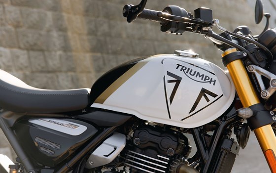 Verleihmotorrad Triumph Speed 400 vom Händler Motorrad-Shop Kuhnert - Bild 21 Verleihmotorrad Triumph Speed 400 vom Händler Motorrad-Shop Kuhnert - Bild 21