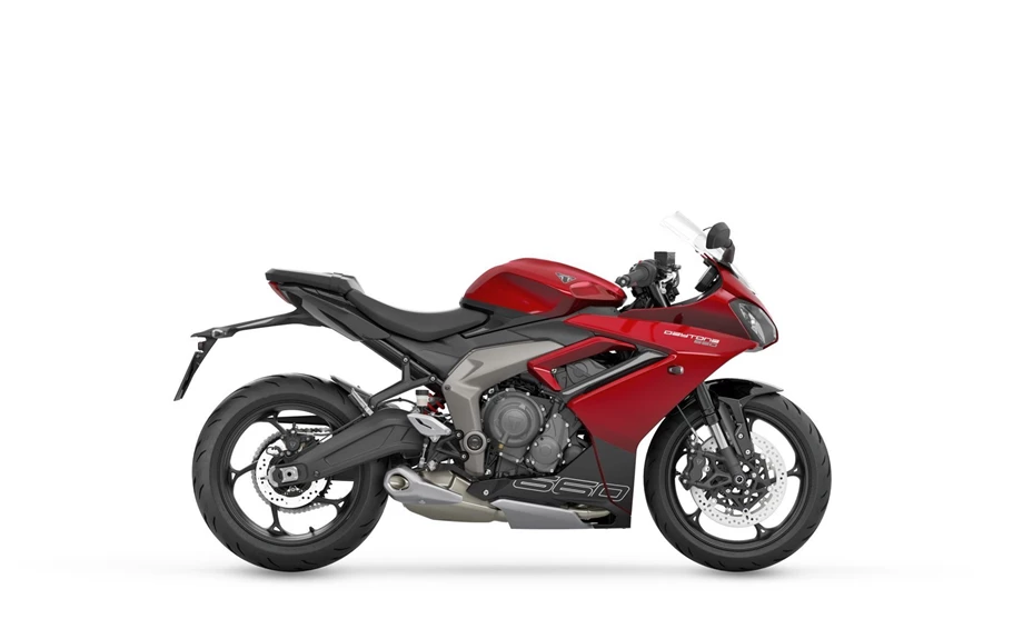 Verleihmotorrad Triumph Daytona 660 vom Händler Motorrad-Shop Kuhnert Bild 14: Verleihmotorrad Triumph Daytona 660 vom Händler Motorrad-Shop Kuhnert