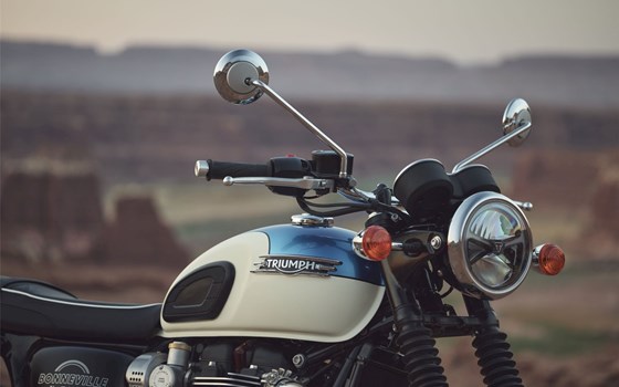 Verleihmotorrad Triumph Bonneville T120 vom Händler Motorrad-Shop Kuhnert - Bild 3