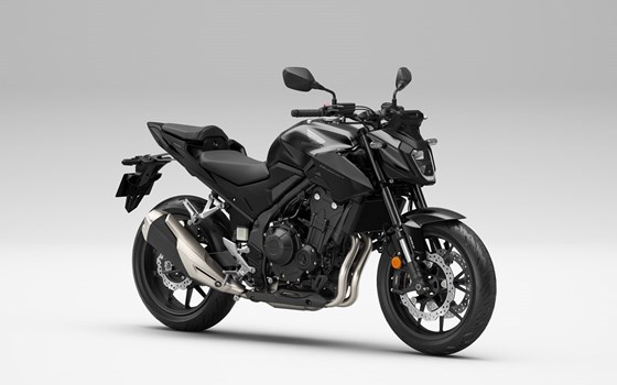 Verleihmotorrad Honda CB500 Hornet vom Händler GST Berlin Dreilinden GmbH - Bild 5 Verleihmotorrad Honda CB500 Hornet vom Händler GST Berlin Dreilinden GmbH - Bild 5