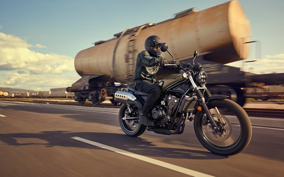 Verleihmotorrad Honda CL500 vom Händler GST Berlin Dreilinden GmbH - Bild 7 Verleihmotorrad Honda CL500 vom Händler GST Berlin Dreilinden GmbH - Bild 7