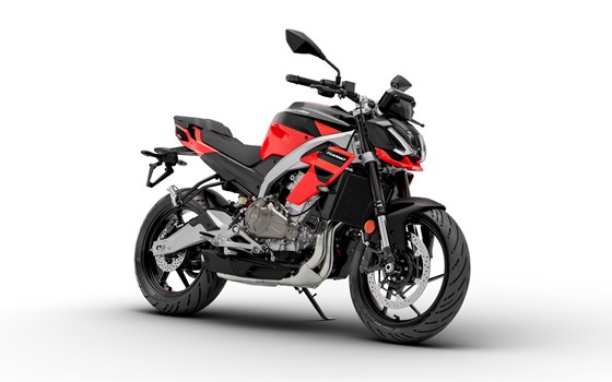 Verleihmotorrad Aprilia Tuono 457 vom Händler derMotorradladen.de by Exakta GmbH - Bild 1 Verleihmotorrad Aprilia Tuono 457 vom Händler derMotorradladen.de by Exakta GmbH - Bild 1