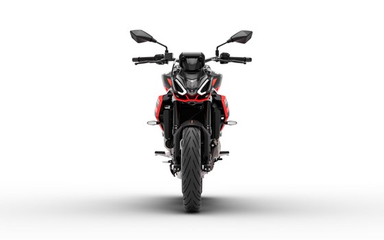Verleihmotorrad Aprilia Tuono 457 vom Händler derMotorradladen.de by Exakta GmbH - Bild 8 Verleihmotorrad Aprilia Tuono 457 vom Händler derMotorradladen.de by Exakta GmbH - Bild 8