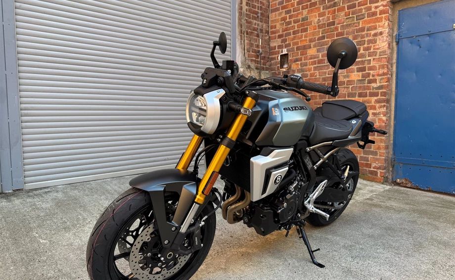 Verleihmotorrad Suzuki GSX-8T vom Händler H&K Motorsport Bild 3: Verleihmotorrad Suzuki GSX-8T vom Händler H&K Motorsport