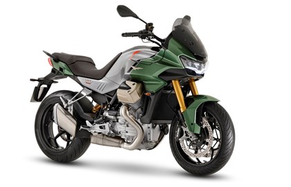 Leihmotorrad Moto Guzzi V100 Mandello S